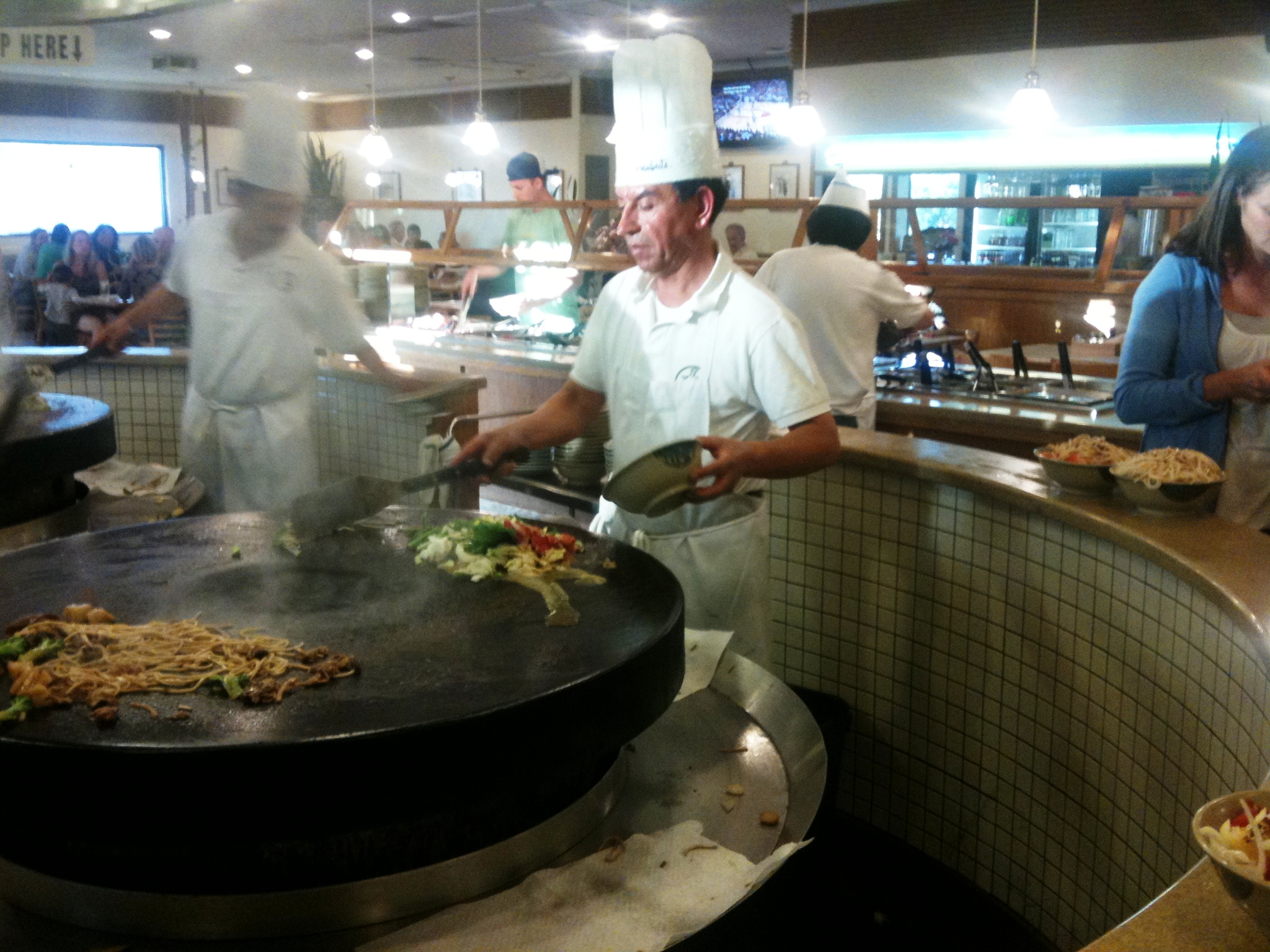 Big Wok Mongolian BBQ, 250 N Sepulveda Blvd, Manhattan Beach, CA, Chinese  restaurant - MapQuest